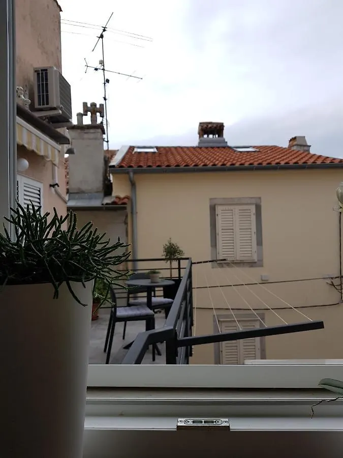 Apartment And Room Marija Krk Town